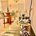 Sea And Breeze 1br Apartamento *