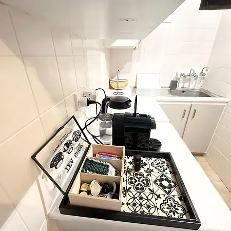 Sea And Breeze 1br 아파트 라르나카
