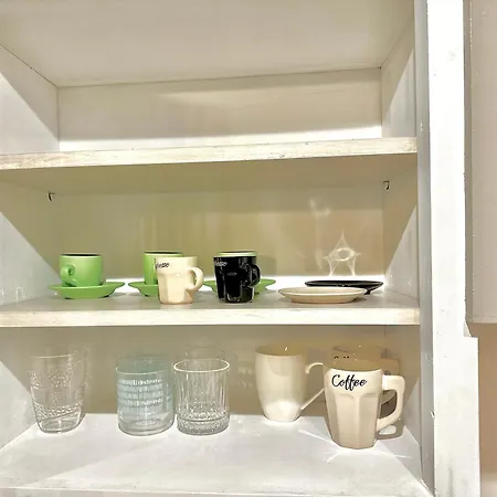 Sea And Breeze 1br * Ларнака