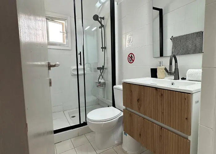 Διαμέρισμα Sea And Breeze 1br